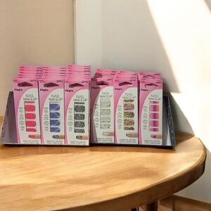 60 Packs Fing'rs Nail Decals